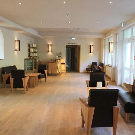Gut Lilienfein - Gesundheitsoase Mit Naturheilzentrum Hotel 4*