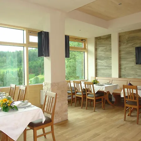 Gut Lilienfein - Gesundheitsoase Mit Naturheilzentrum Hotel 4*